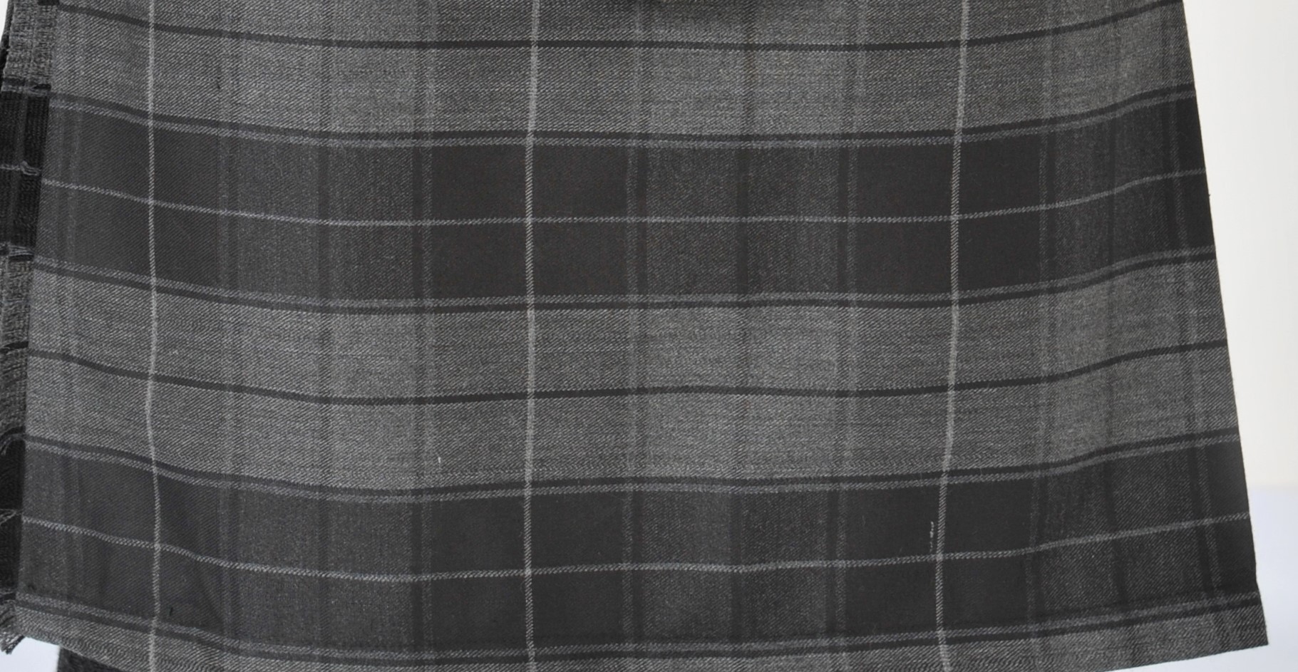 Chieftain Sports Kilt Set: Kilt ,Sporran, Belt & Buckle 5 Chieftain Sports Kilt Set: Kilt ,Sporran, Belt & Buckle